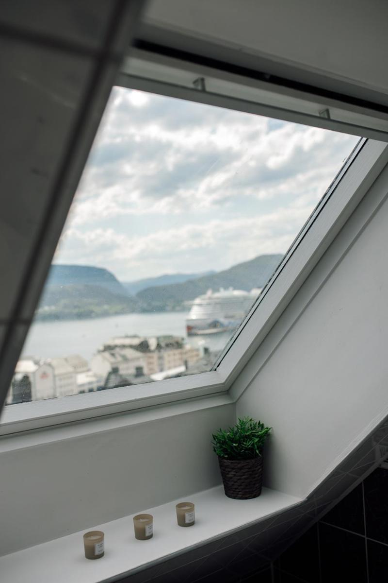 Panorama Apartment With 360 View Of The City Alesund Ngoại thất bức ảnh